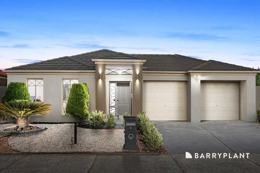 South Morang 4 Bedroom Spacious Family Living in the Heart of Mill Park Lakes