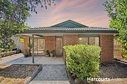 18 Marson Crescent, Hallam