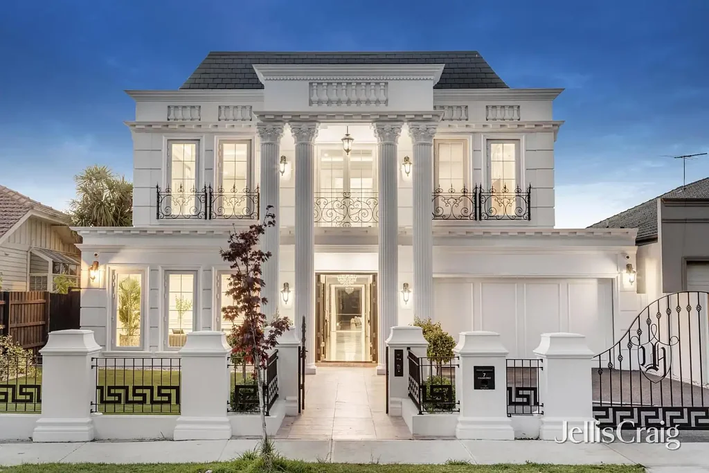 Ormond 5 Slaapkamer VIP open Thursday 27th November at 5.00 - 5.45pm