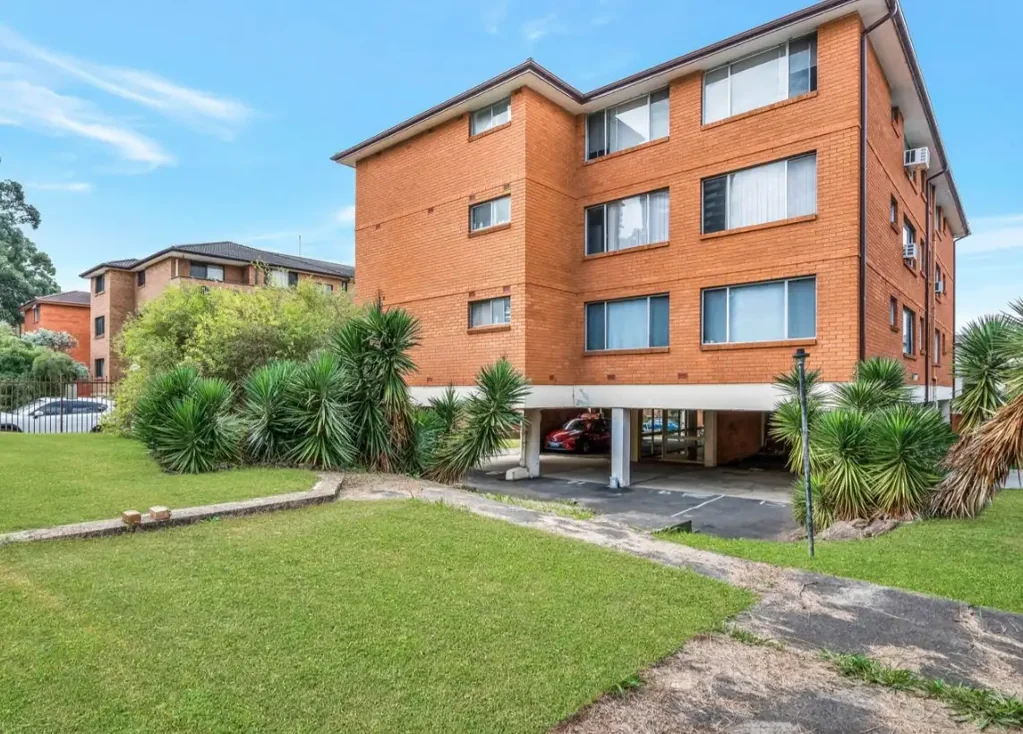 2nd Floor Unit