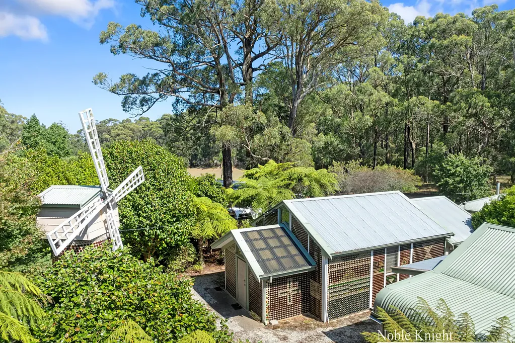 8 Parkland Road, Kinglake, VIC 3763