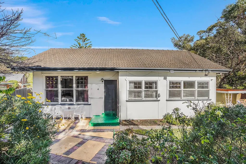 4 Bundarra Street, Waterfall, NSW 2233