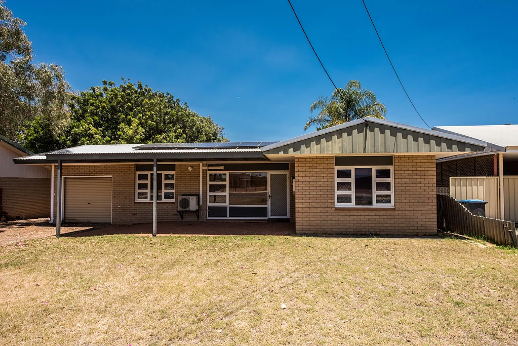 104 Eastward Road, Utakarra, WA 6530