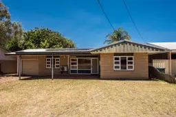 104 Eastward Road, Utakarra