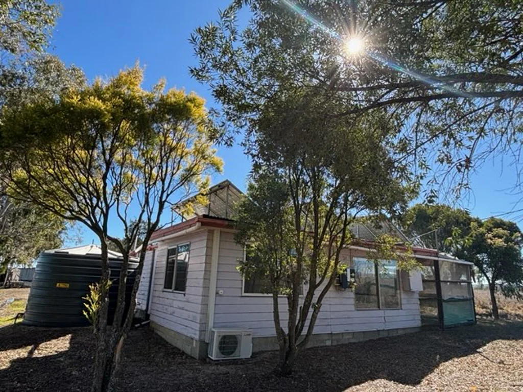Country Living - Peaceful, Private & Close to Warwick