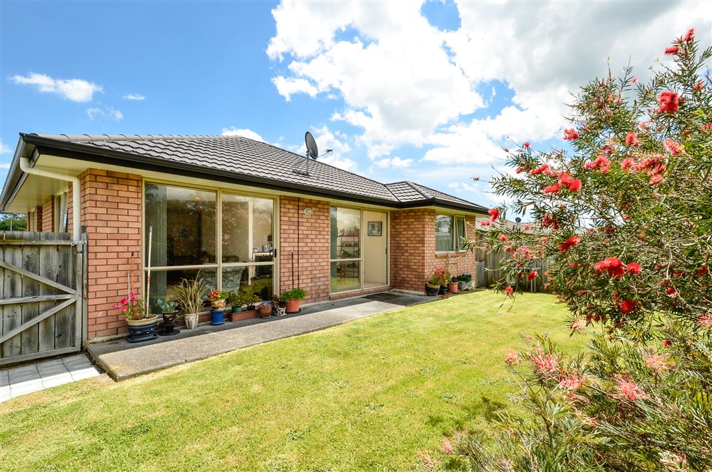 16 Chic Gardens, Parakai, Auckland - Rodney, 4房, 0浴