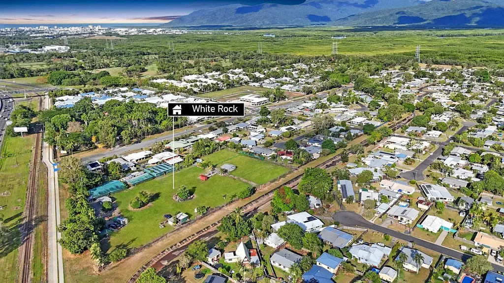 8 Skull Road, White Rock, QLD 4868