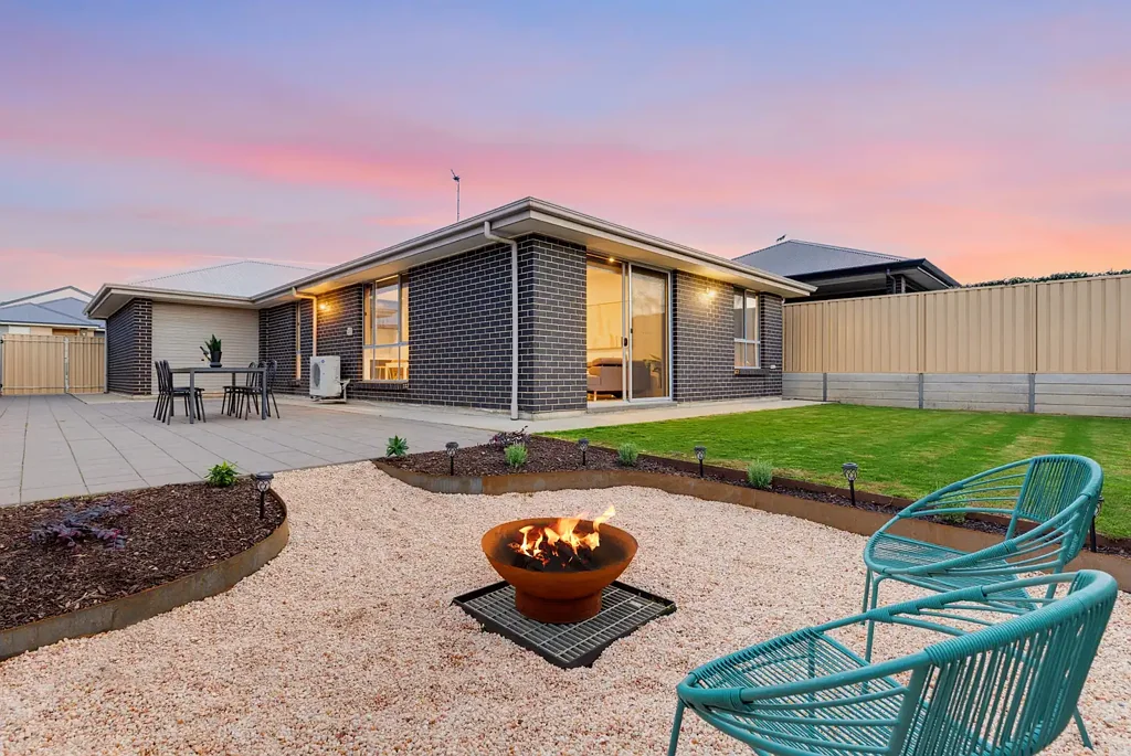Seaford Meadows 3房  Immaculate family home in peaceful cul-de-sac