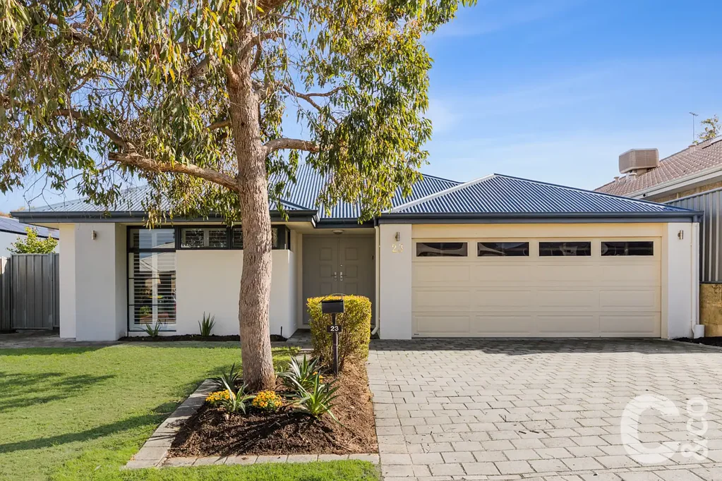Wellard 4房  Village Lifestyle – Walk to the Station, Shops & School