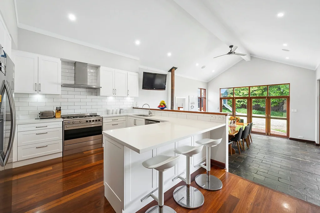 63 Thelma Street, Como, WA 6152