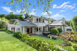 12 Cedar Road, Epsom