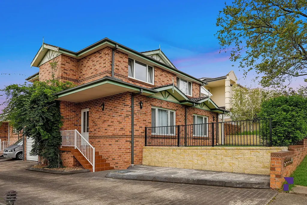 1/167 Old Kent Road, Greenacre, NSW 2190