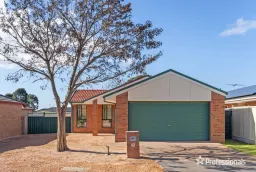 42 Kenswick Drive, Hillside