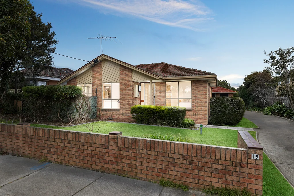 1/19 Barry Street, Reservoir, VIC 3073
