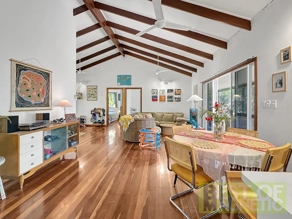 Nelly Bay 3 Slaapkamer Easy Island Living Near the Beach
