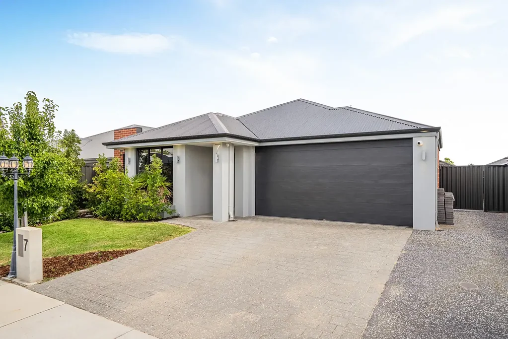 7 Ranworth Street, Aveley, WA 6069