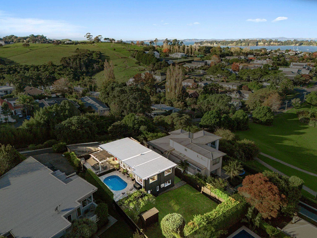Glendowie 4 Bedroom Your Stereotypical Home on 809m² in Glendowie