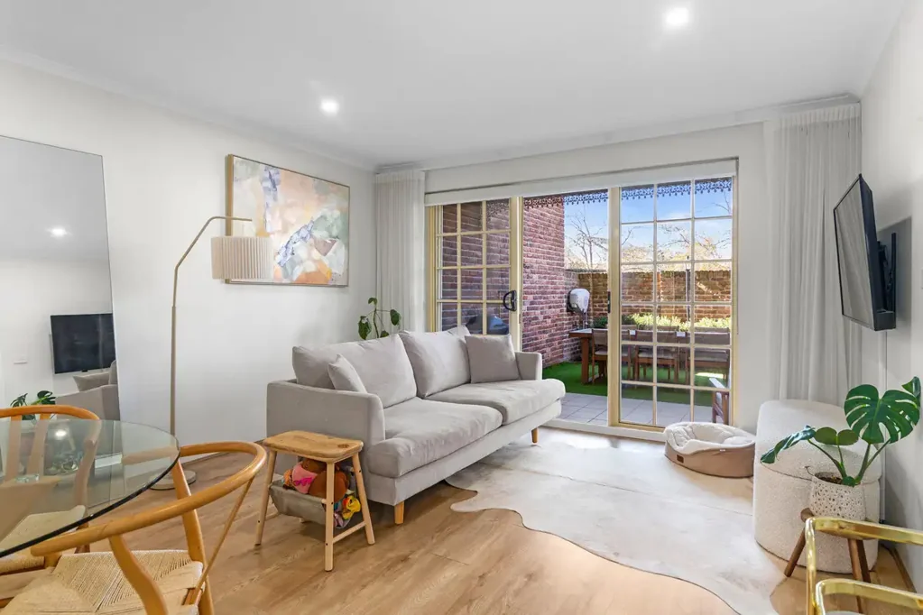 Griffith 2कमरा Stylish, Renovated Living in the Heart of Griffith