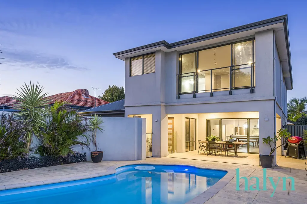 Rivervale 5 Bedroom Big Living, Incredible Location