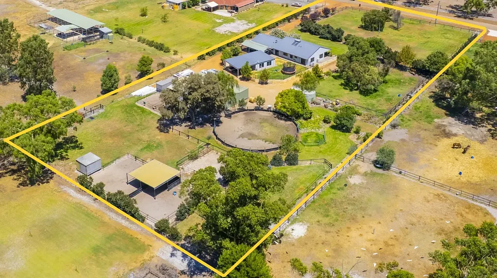 14 Carl Street, Muchea, WA 6501