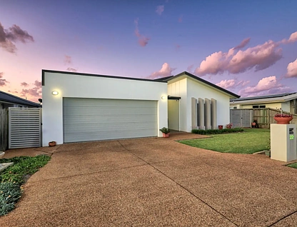 22 Longview Street, Ashfield, QLD 4670, 4 ਕਮਰੇ, 2 ਬਾਥਰੂਮ, House