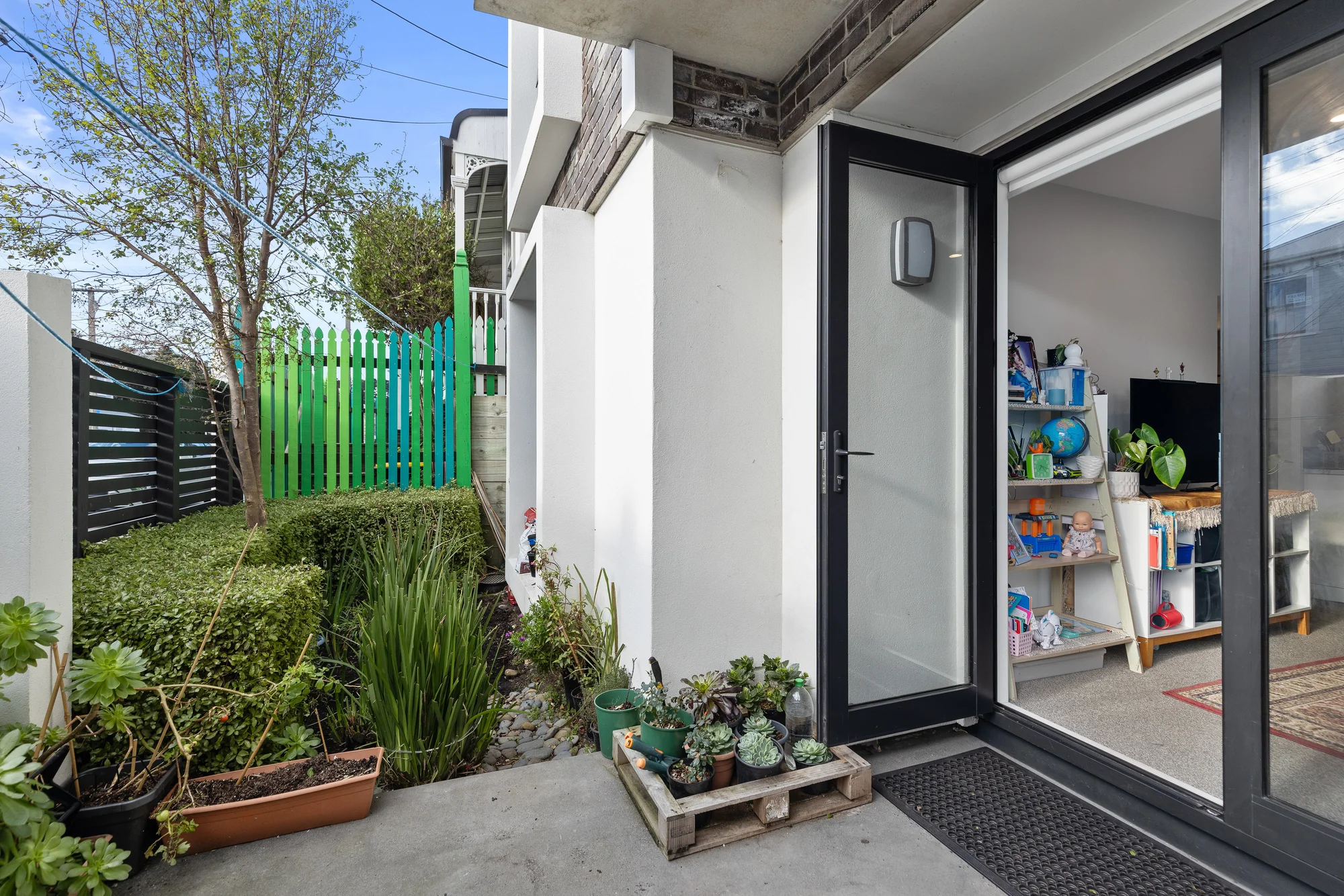 Newtown 2房  A Perfect First Home option or Smart Investment