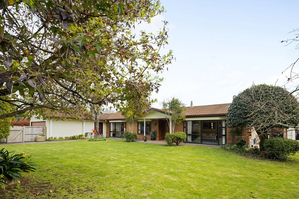251 Shakespeare Street, Cambridge, Waipa, Waikato