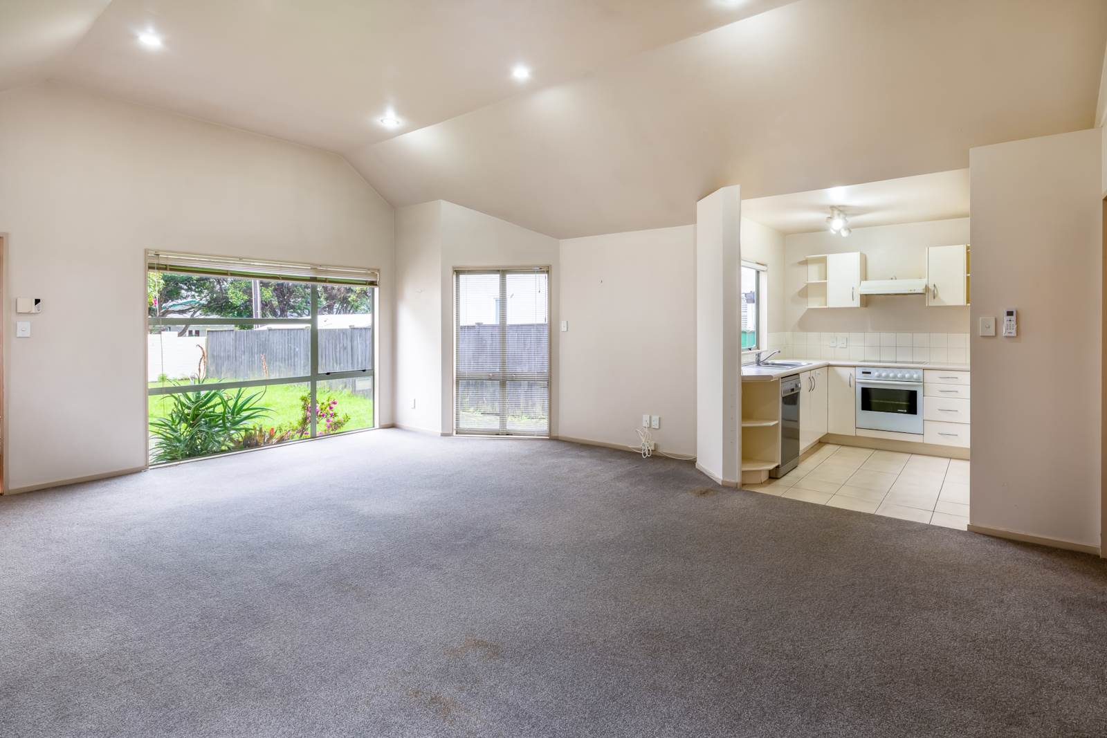 2/191 Riddell Road, Glendowie, Auckland, 3房, 2浴