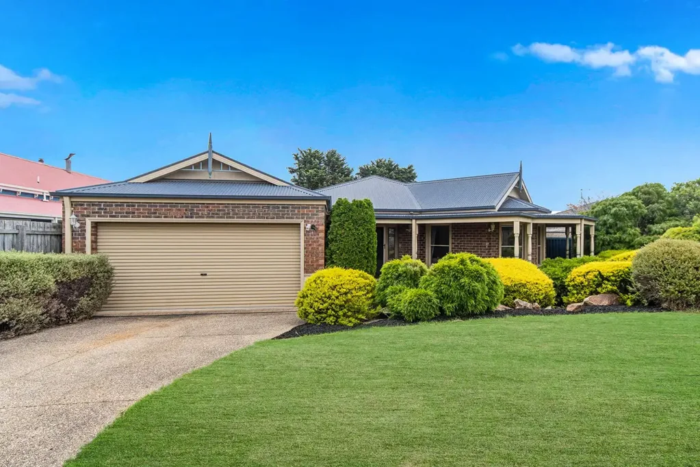 5 Jendalyn Close, Mount Martha, VIC 3934