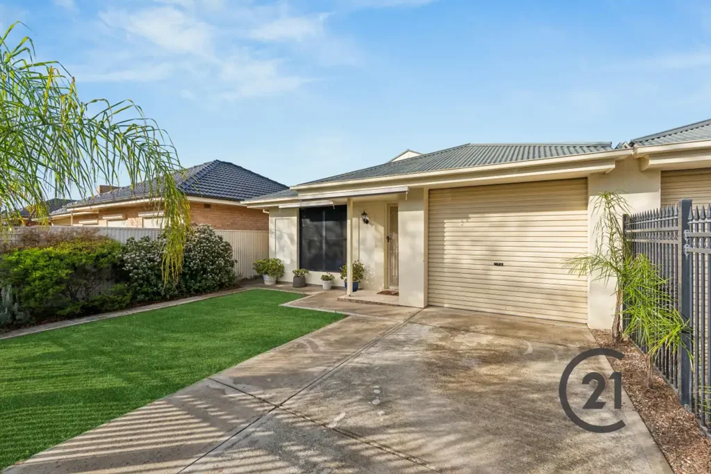 Osborne 3 Bedroom Resort-Style Family Living with Sparkling Pool & Alfresco Entertaining