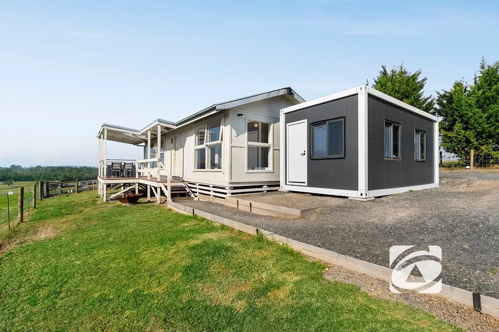 Tonimbuk 2chambre The Ultimate Lifestyle Property with Views, Privacy & Potential