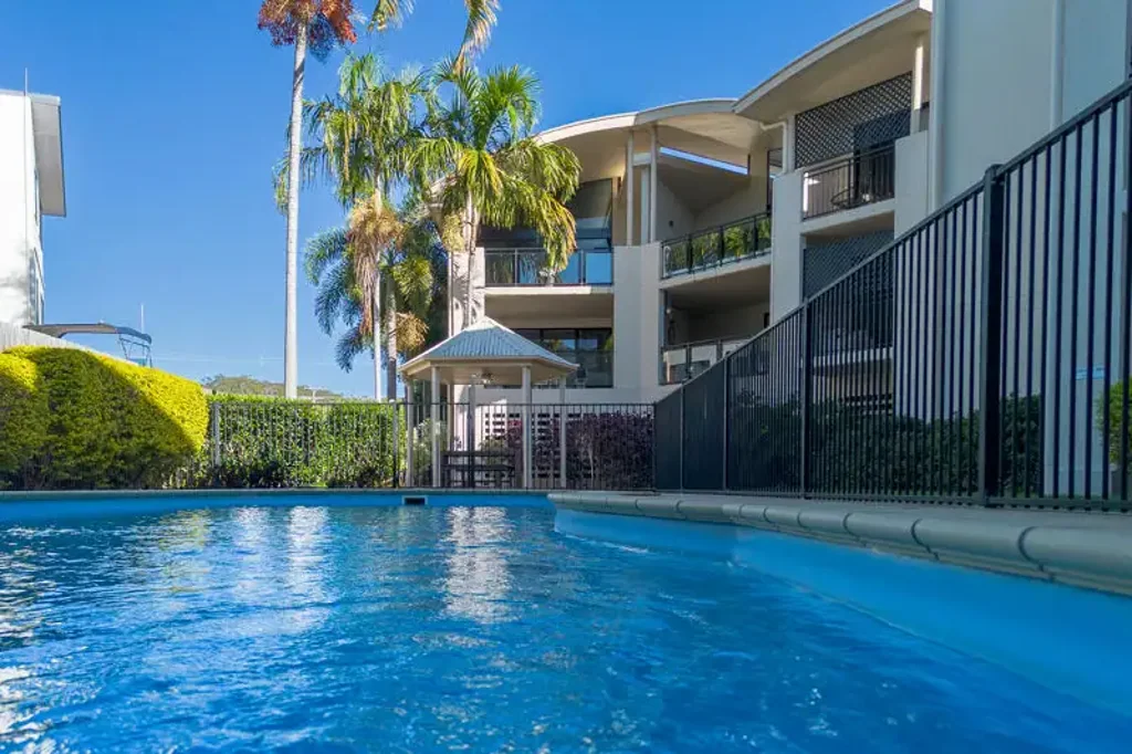 16/8A WYNDHAM AVENUE, Boyne Island, QLD 4680
