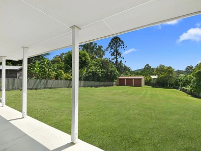 Address Withheld, Dayboro, QLD 4521, 5 Bedrooms, 2 Bathrooms, Apartment