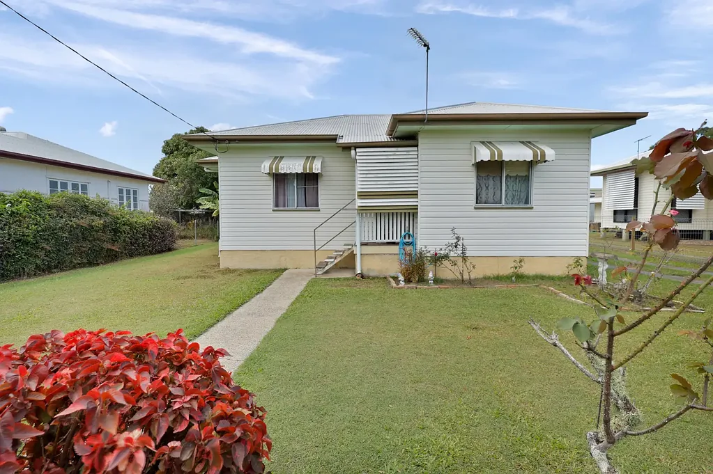 East Mackay 4 Slaapkamer Loved by One Family Since 1957 - Ready for Its Next Chapter
