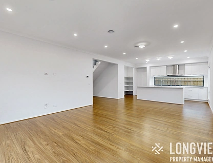 15 St Bernards Court, Wantirna South, East Melbourne, 4 غرف, 3 حمامات, Townhouse