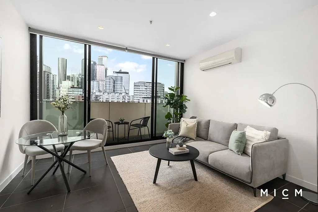 West Melbourne 1कमरा Inner-City Perfection with Stunning Views