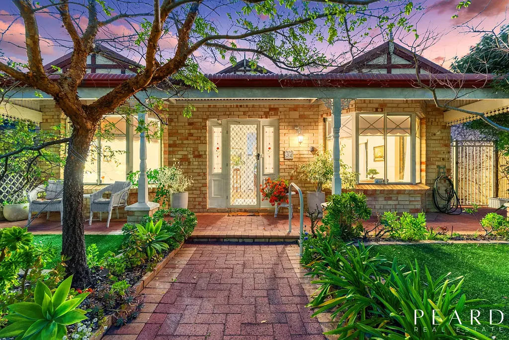 33 Highpoint Boulevard, Ellenbrook, WA 6069