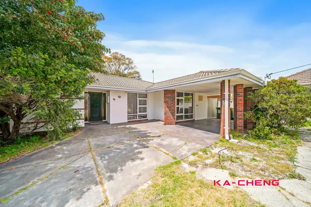 18 Lingfield Way, Morley, WA 6062