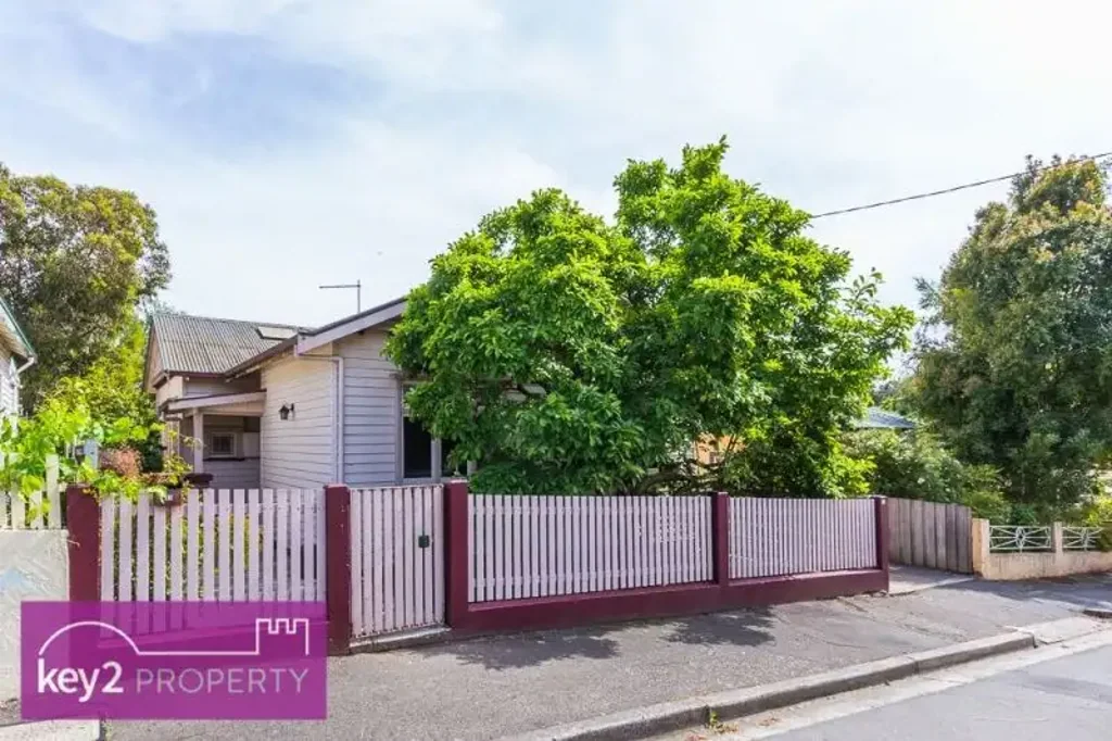 CUTE CRIDGE & CLOSE TO AMENITIES
