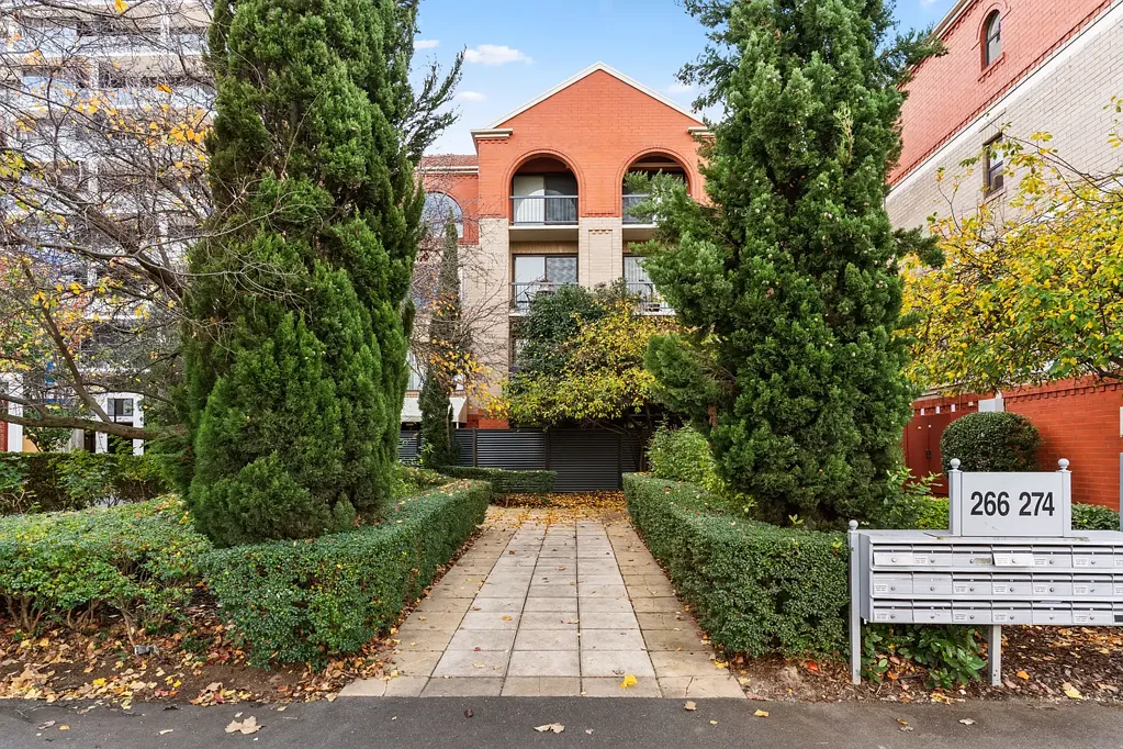 Adelaide 2房  City-Fringe Living Beside the Parklands