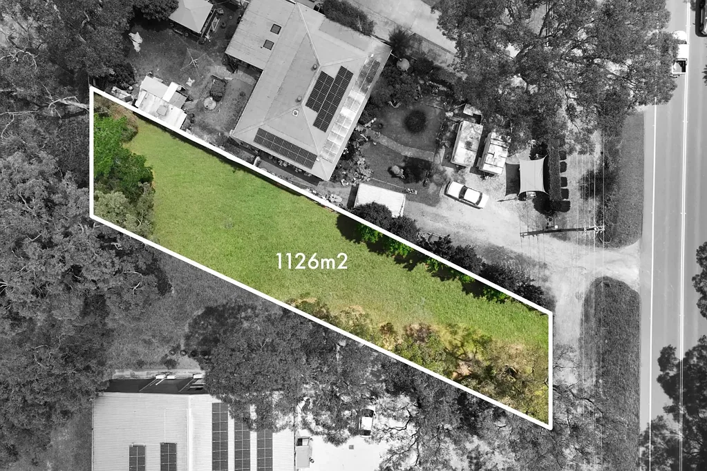 Tahmoor 1126平米平坦地块 RU4区开发潜力 宁静环境空间感 优越位置近学校商店 蓬勃社区友好氛围 Prime 1126m² Block in the Heart of Tahmoor – Endless Possibilities!