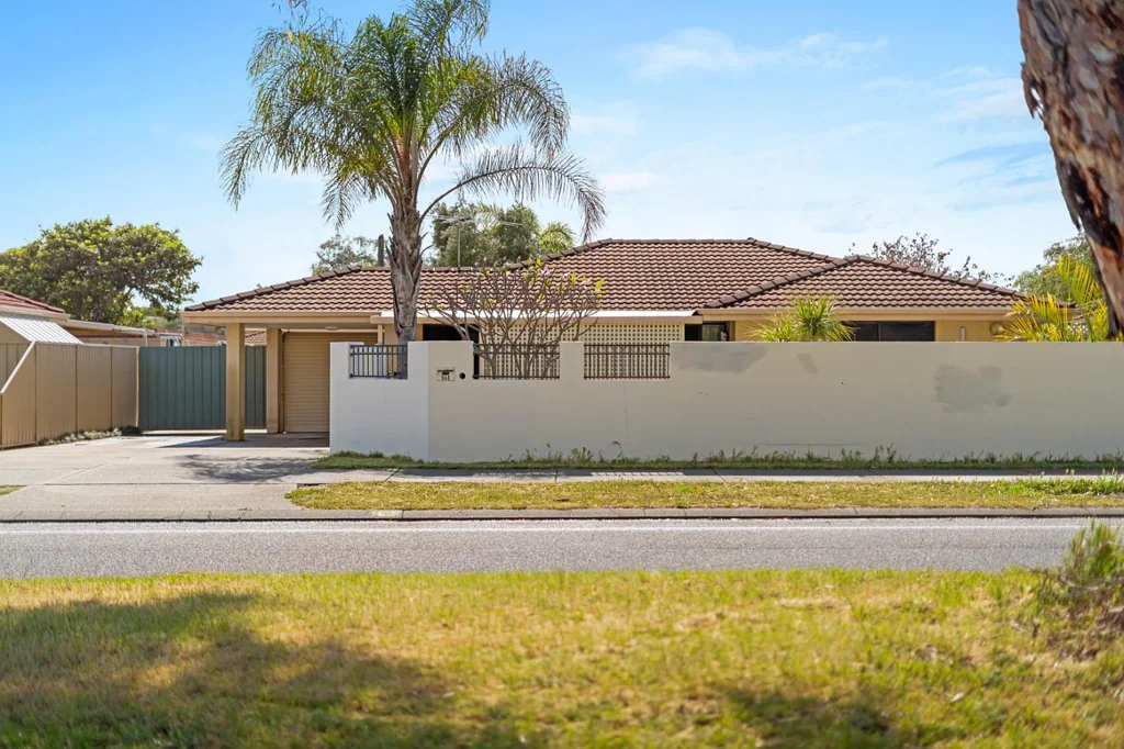 161 Willmott Drive, Waikiki, WA 6169