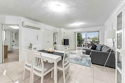 2/57 Collins Street, Nundah