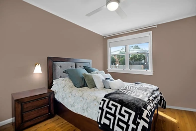 16 & 16A James Ave, Lurnea, NSW 2170, 5 Bedrooms, 2 Bathrooms, House
