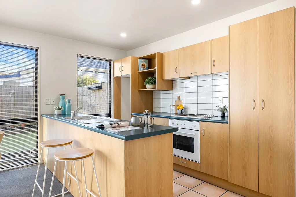Phillipstown 3 Bedroom City convenience - three bedrooms