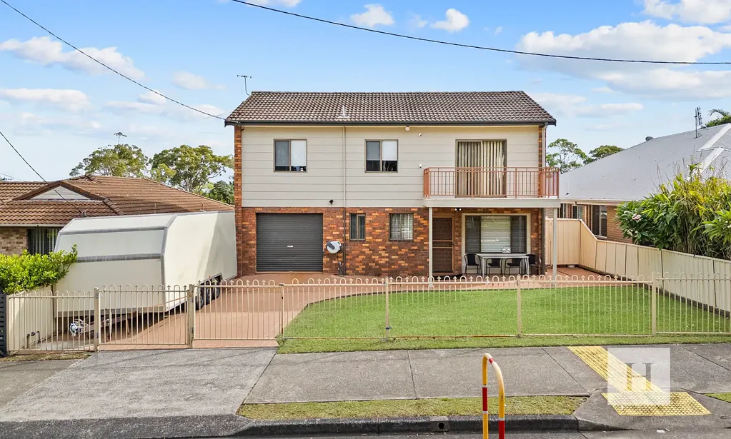 180 Elizabeth Bay Drive, Lake Munmorah, NSW 2259