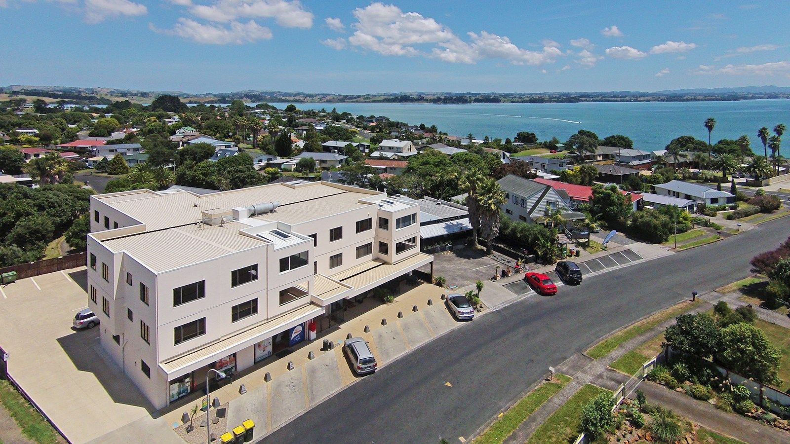 2a/12 Seaway Road, Clarks Beach, Auckland - Franklin, 3 rūma, 2 rūma horoi