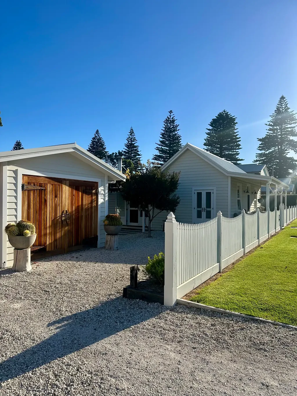 Esperance 2 Bedroom Step Back in Time - Circa 1897 Character Cottage