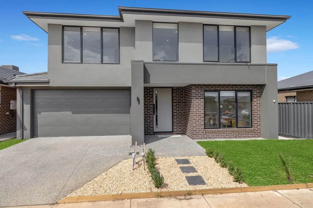 Clyde North 5 Bedroom An Unparalleled Luxury Living Experience