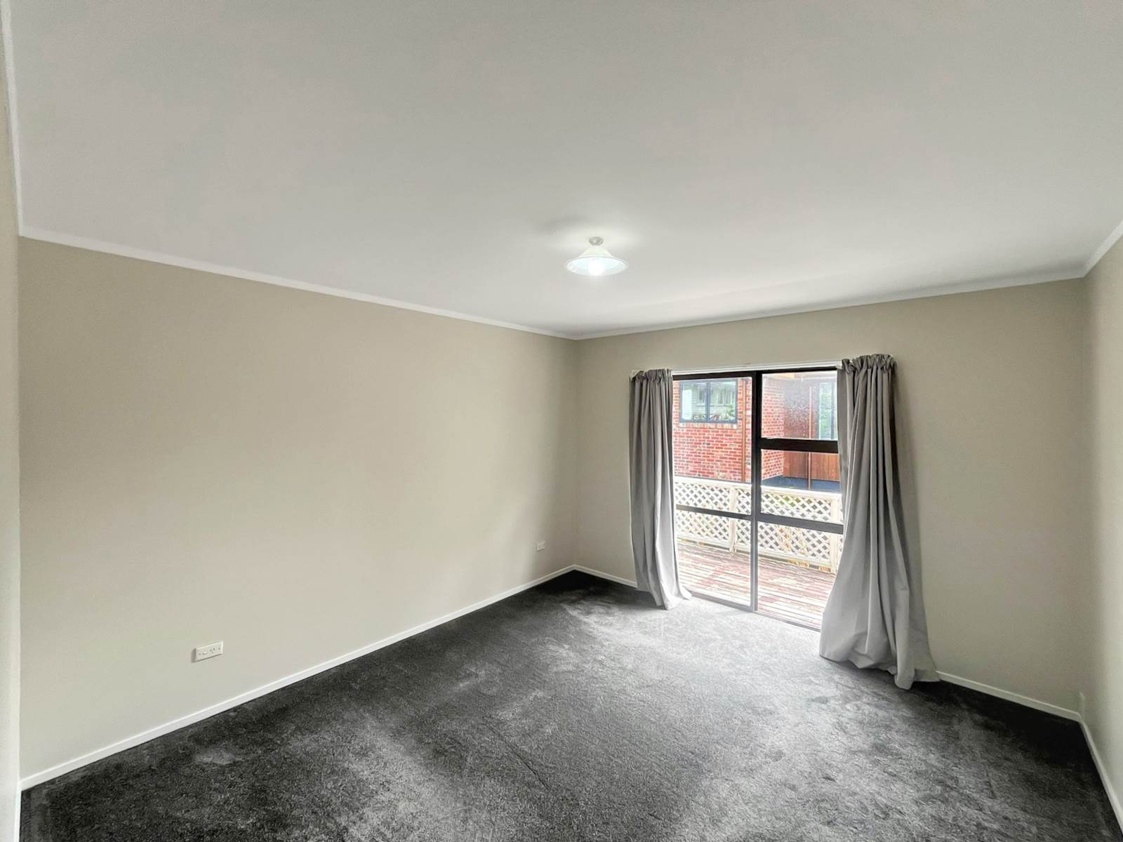 2/11 Ngatiawa Street, One Tree Hill, Auckland, 3房, 1浴, Townhouse